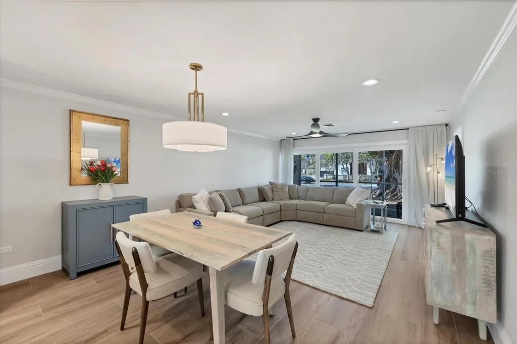 500 S Washington Drive Sarasota FL 34236