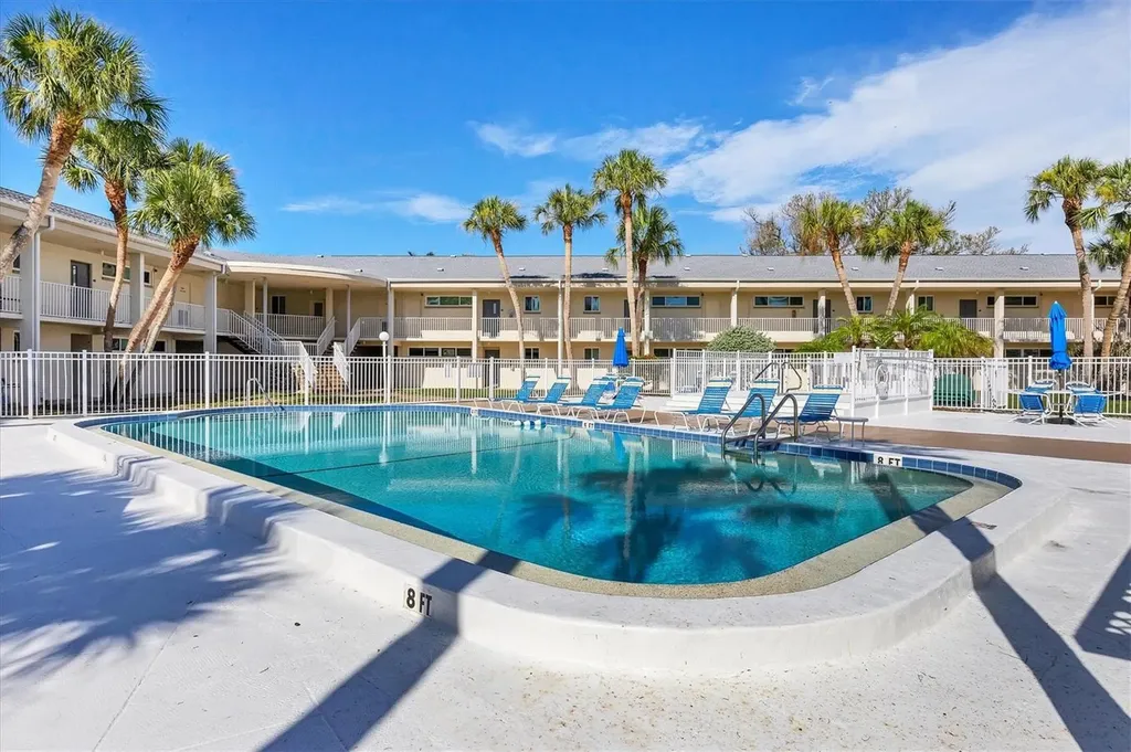 500 S Washington Drive Sarasota FL 34236