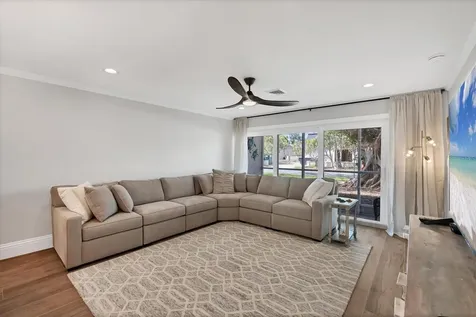 500 S Washington Drive Sarasota FL 34236