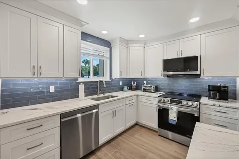 500 S Washington Drive Sarasota FL 34236