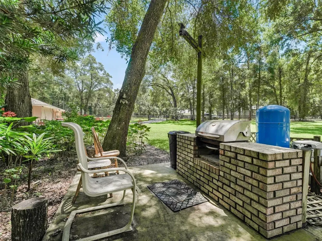 42 Wood Ridge Drive Ocala FL 34482