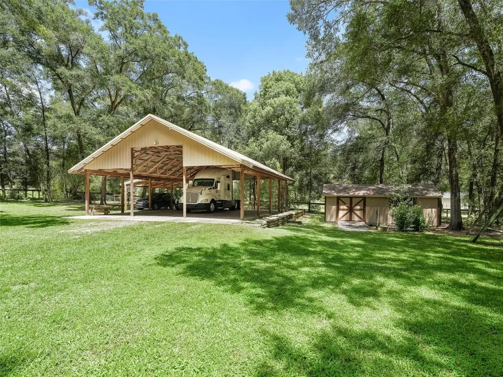 42 Wood Ridge Drive Ocala FL 34482