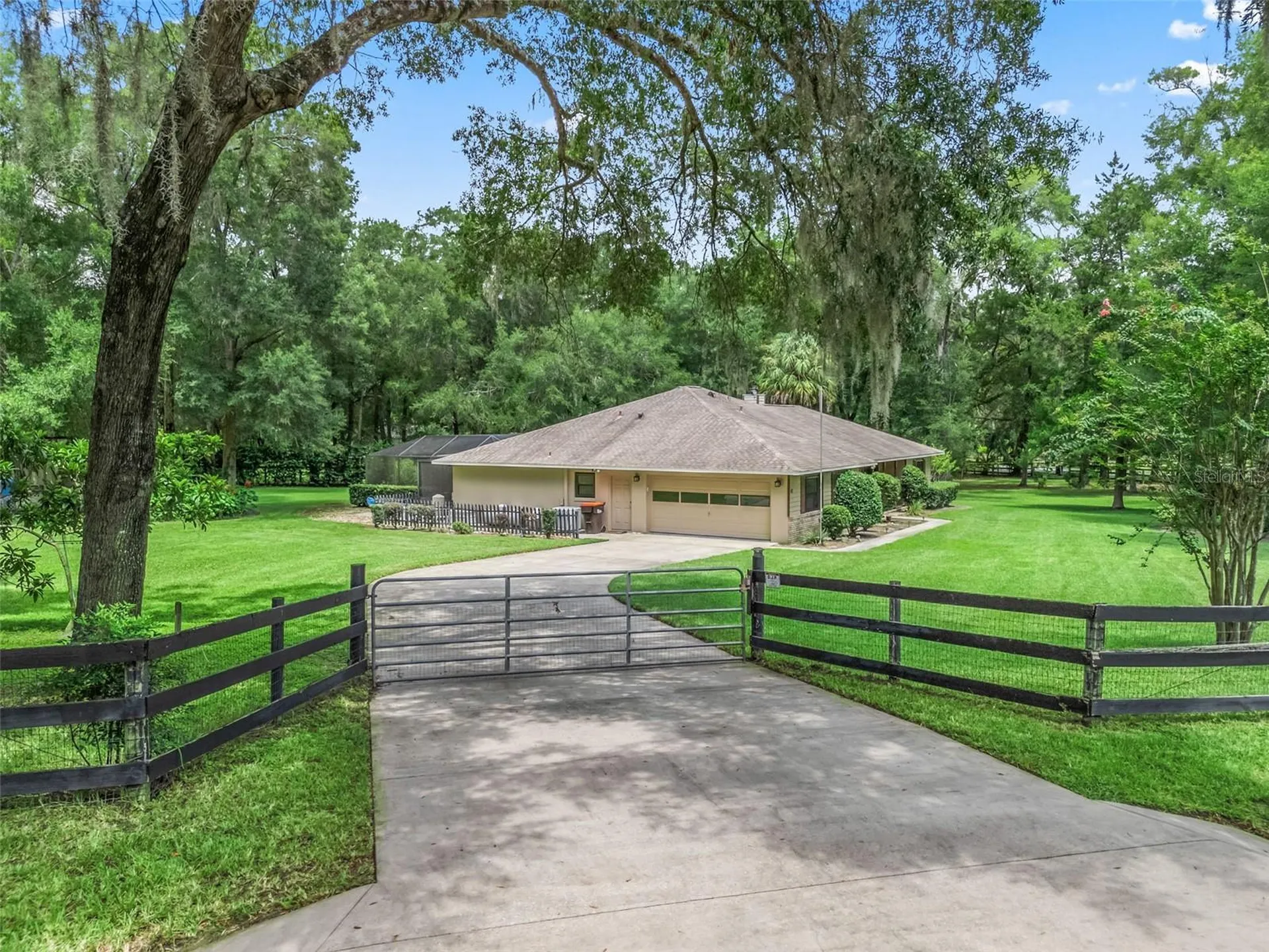 42 Wood Ridge Drive Ocala FL 34482