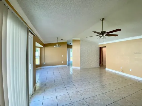 880 Nelson Drive Kissimmee FL 34758