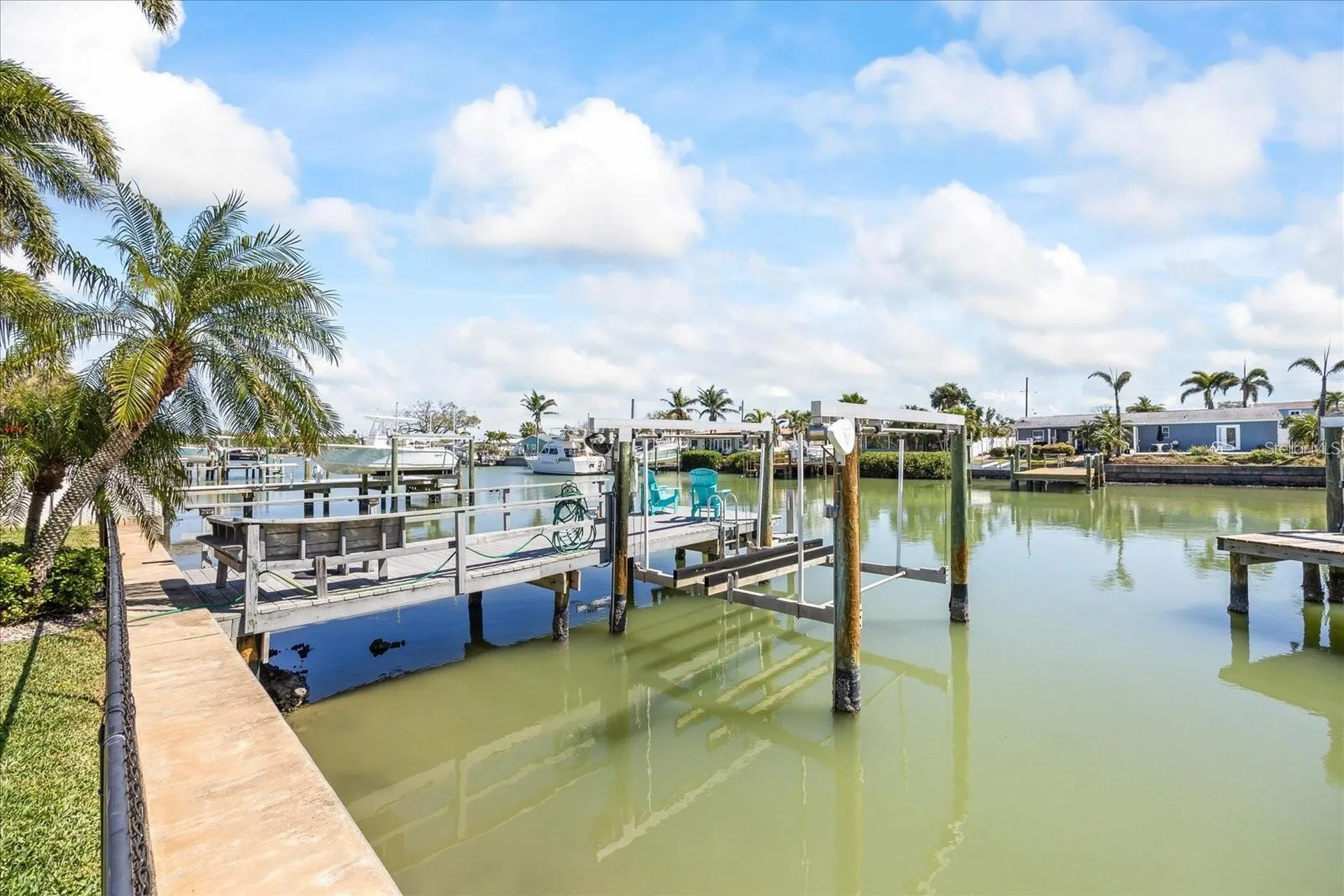 7870 Causeway Boulevard S St Petersburg FL 33707