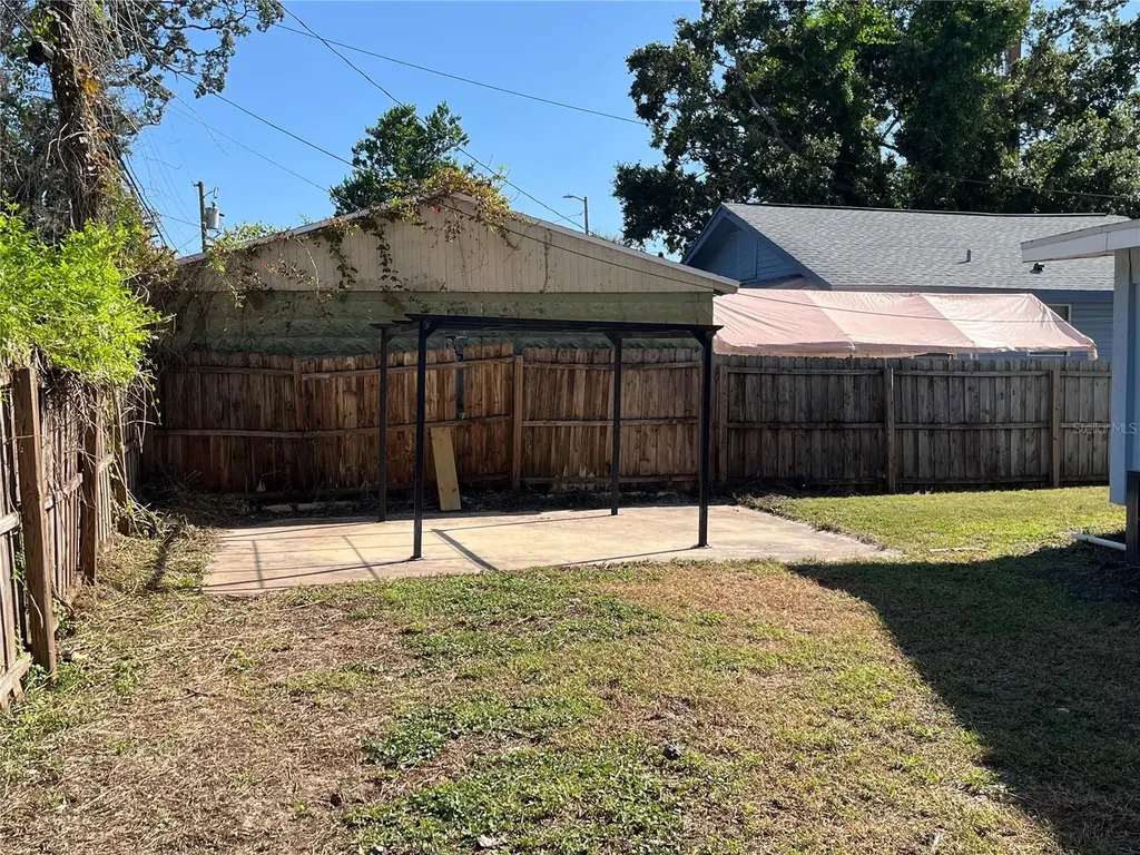 2044 21st Street S St Petersburg FL 33712