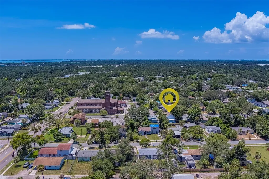 2044 21st Street S St Petersburg FL 33712