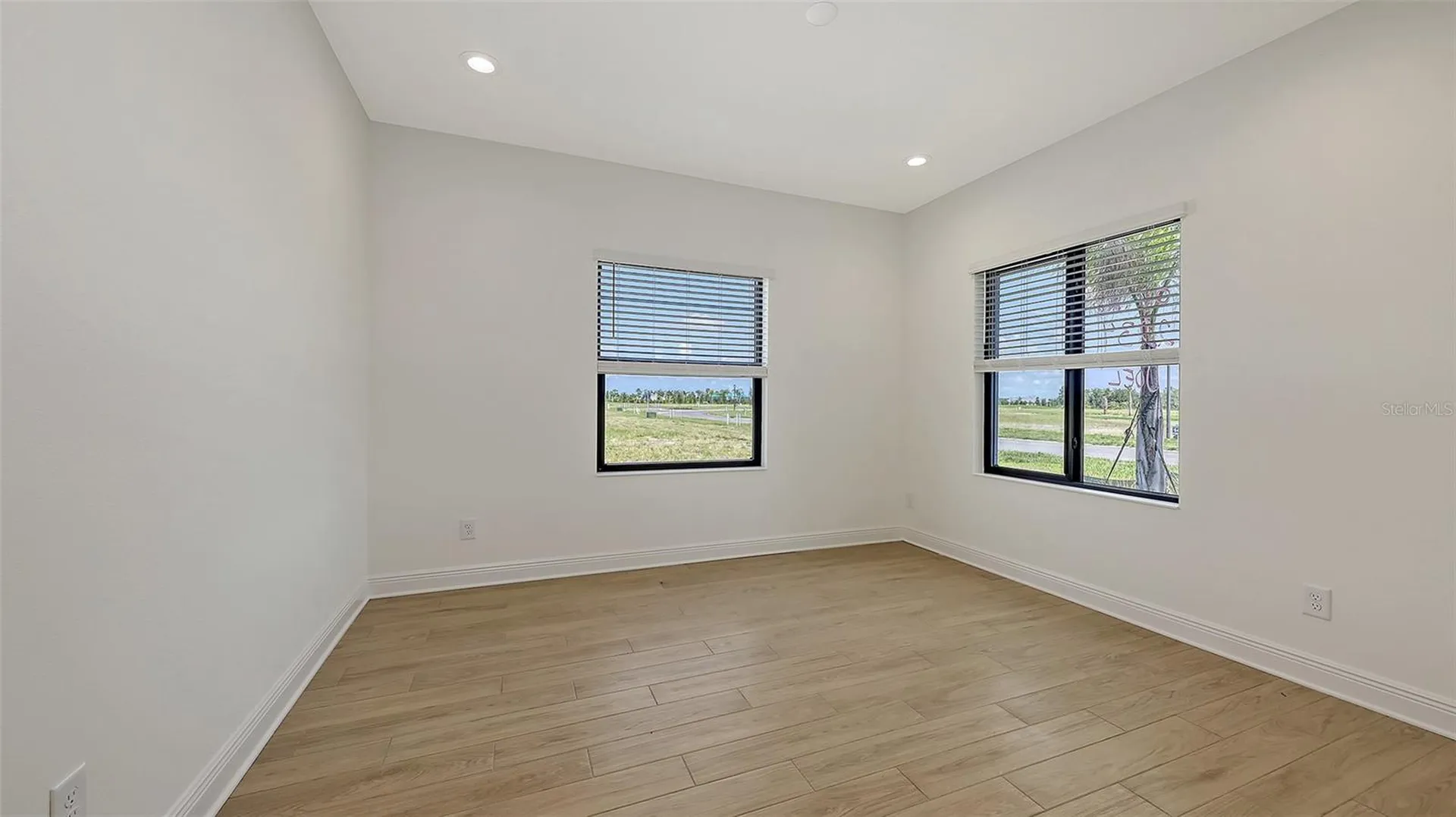 2234 Lady Palm Loop Bradenton FL 34212