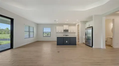 2234 Lady Palm Loop Bradenton FL 34212
