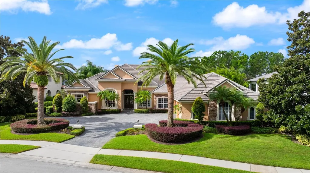 2016 Castelli Boulevard Mount Dora FL 32757