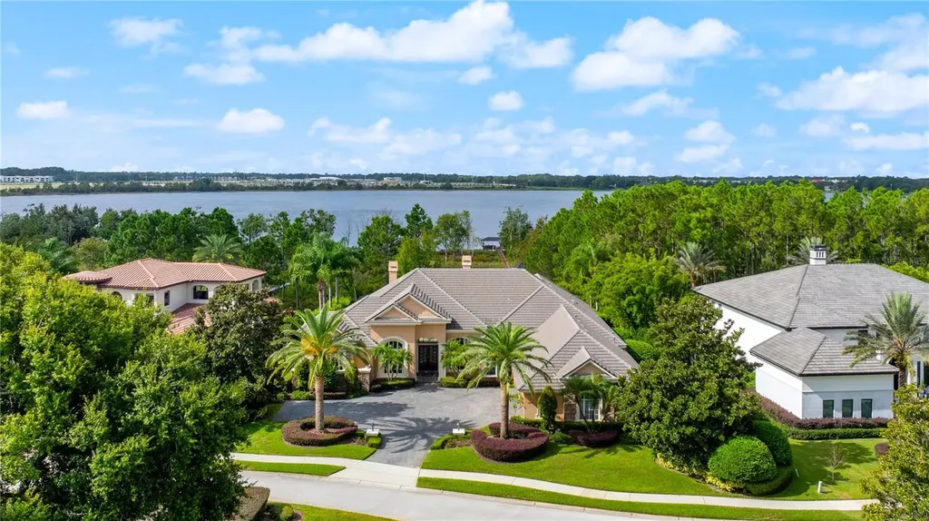 2016 Castelli Boulevard Mount Dora FL 32757