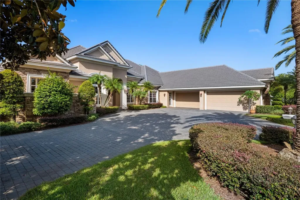 2016 Castelli Boulevard Mount Dora FL 32757