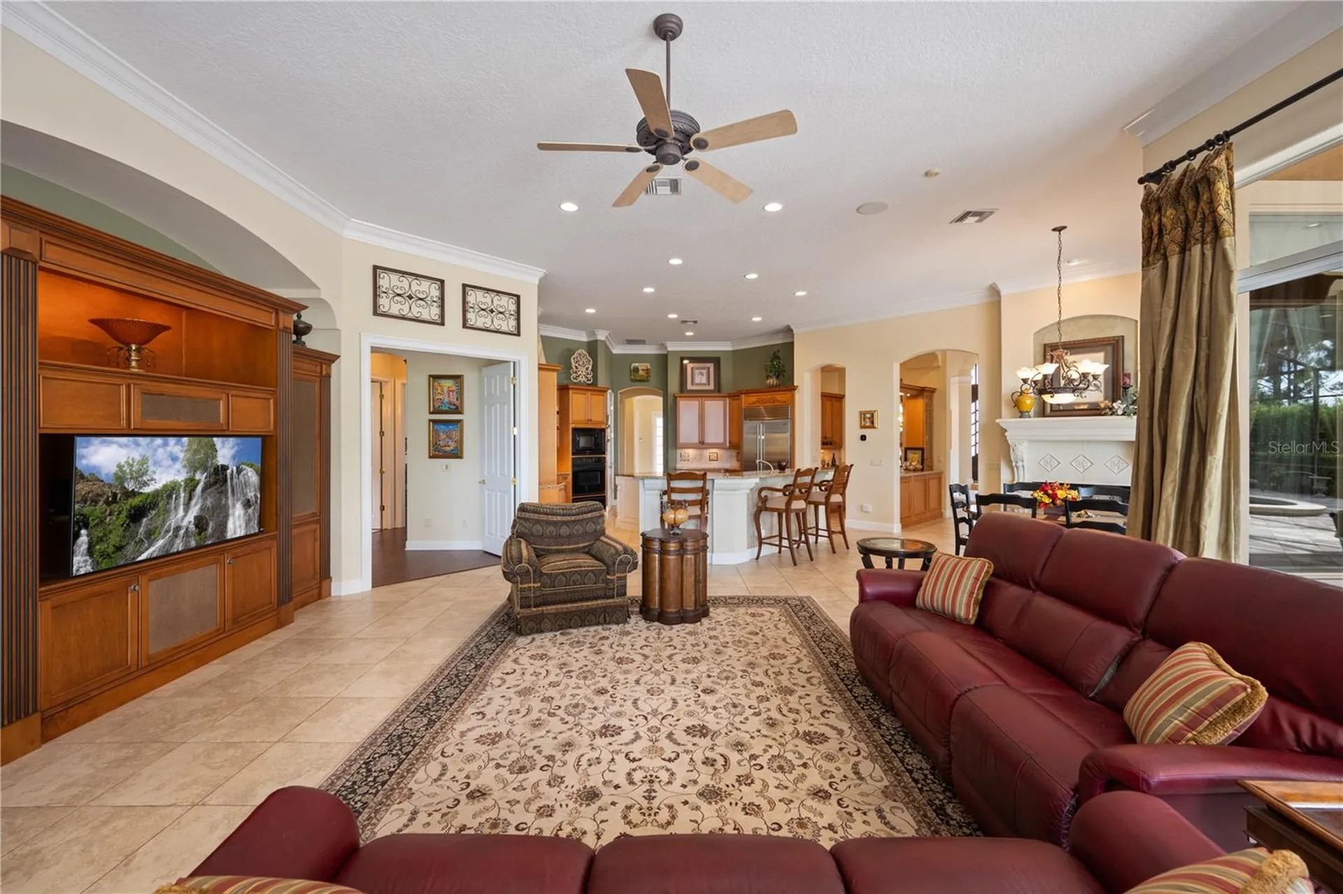 2016 Castelli Boulevard Mount Dora FL 32757