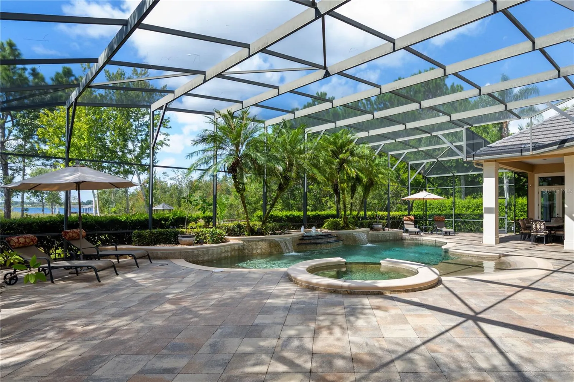 2016 Castelli Boulevard Mount Dora FL 32757