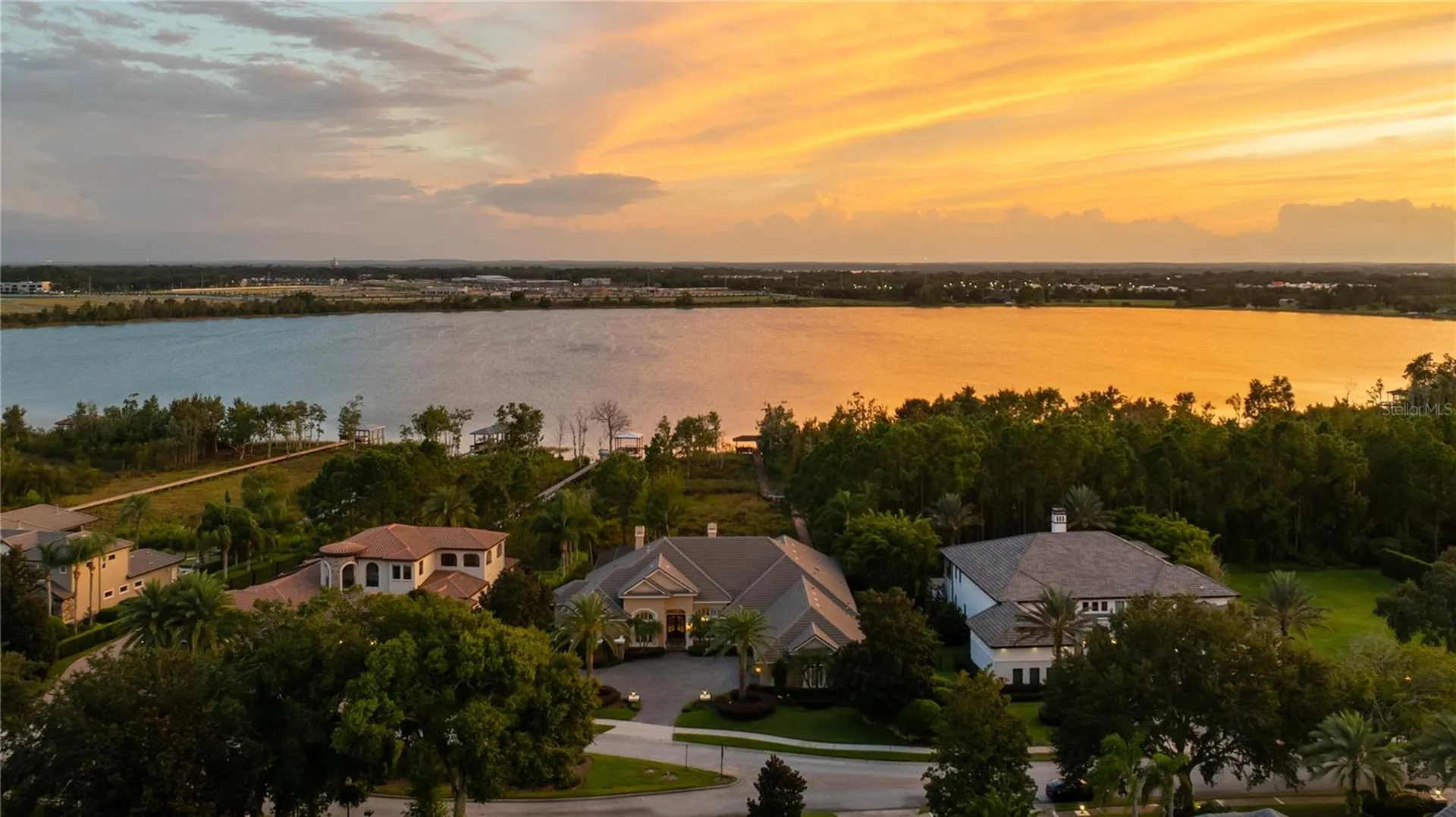 2016 Castelli Boulevard Mount Dora FL 32757