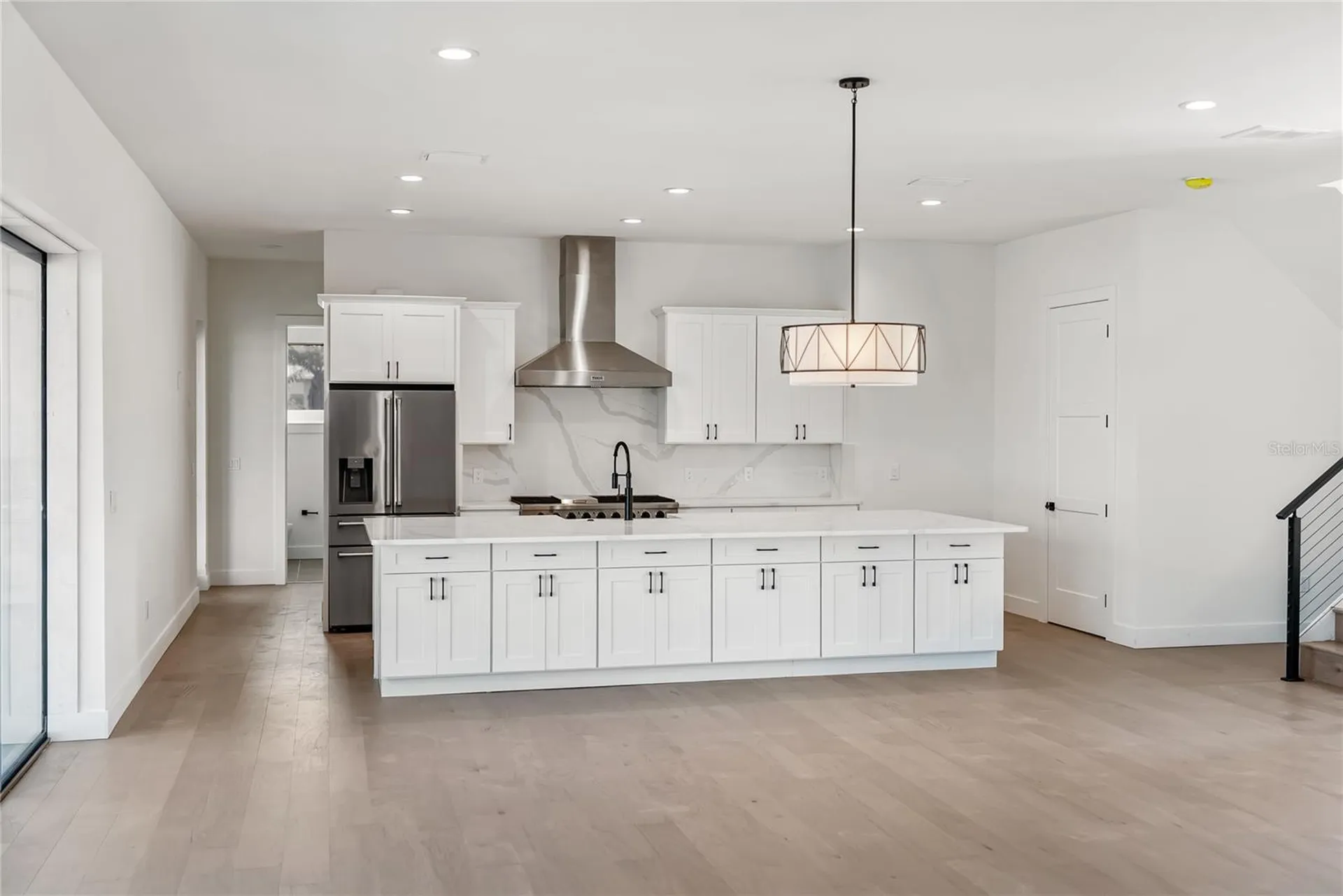 569 Bayview Drive Longboat Key FL 34228