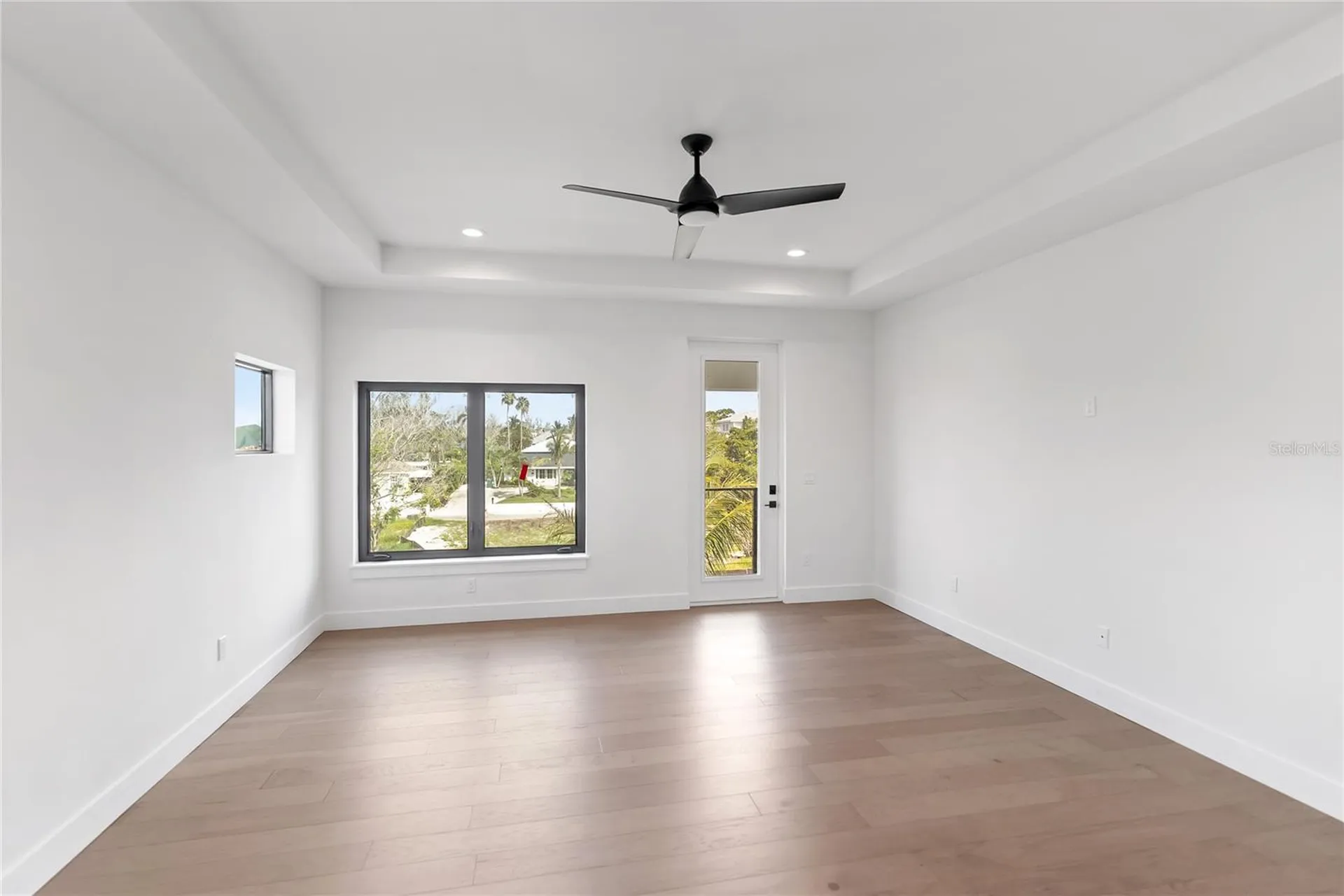569 Bayview Drive Longboat Key FL 34228