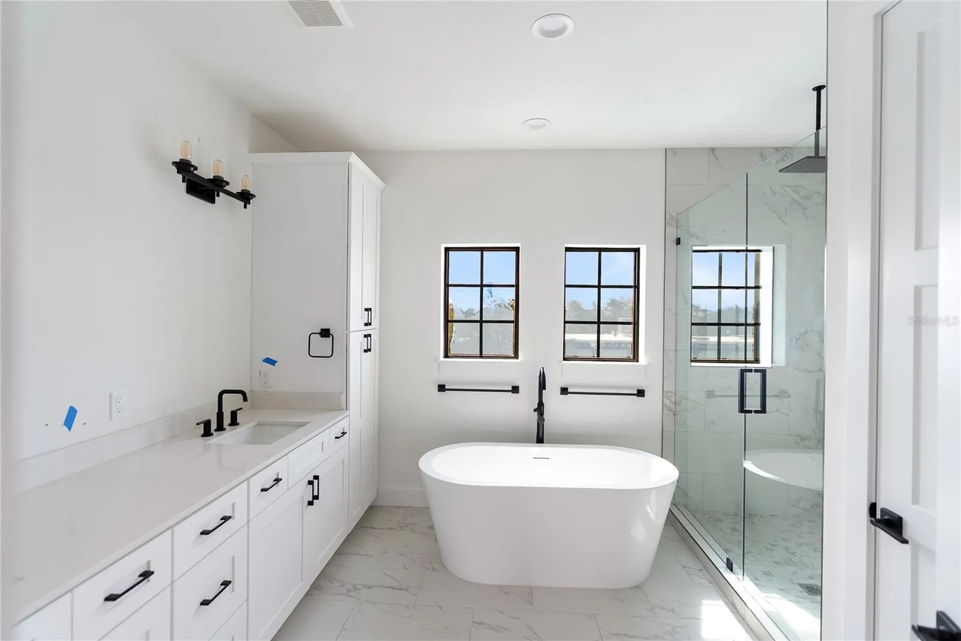 569 Bayview Drive Longboat Key FL 34228