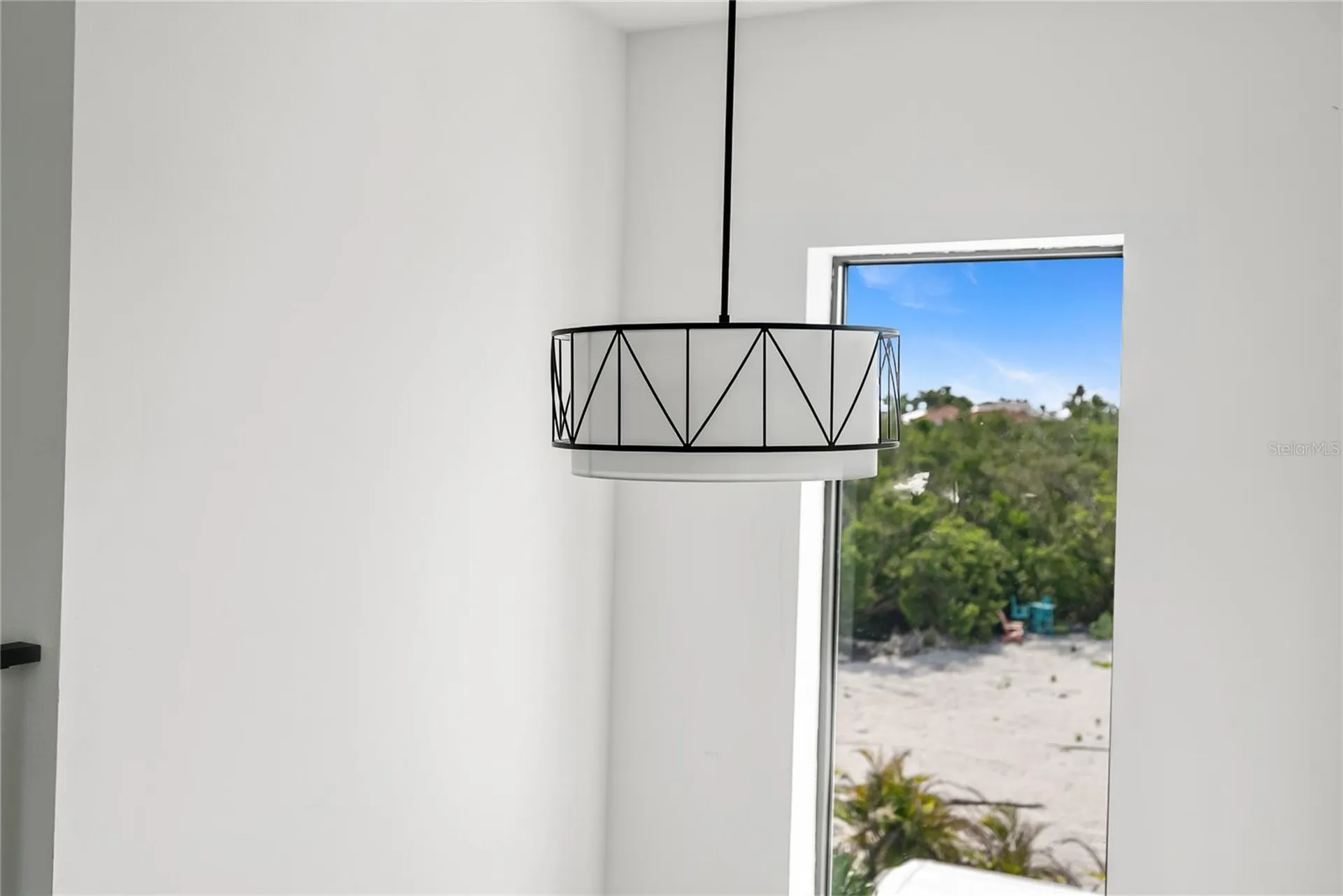569 Bayview Drive Longboat Key FL 34228