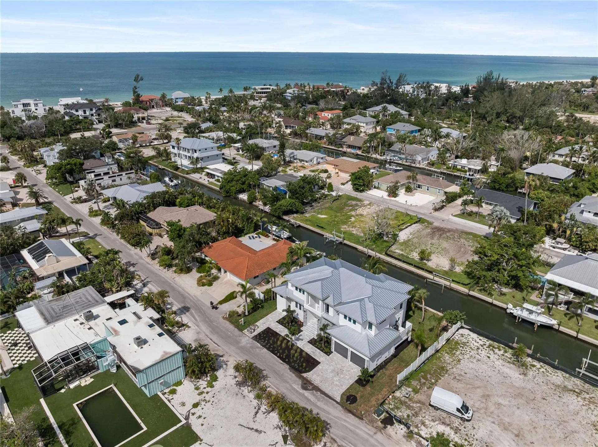 569 Bayview Drive Longboat Key FL 34228