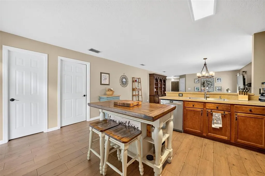 520 Windrose Drive Orlando FL 32824