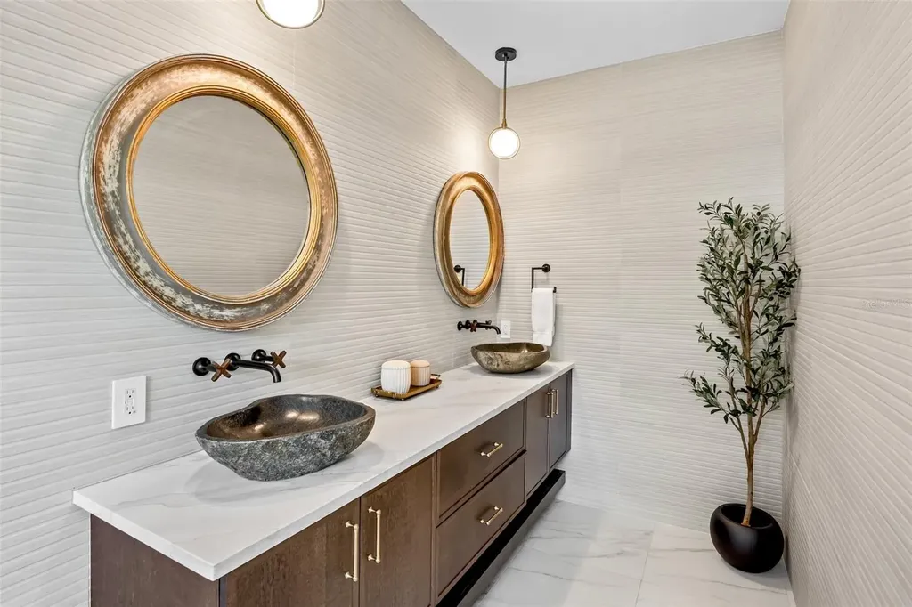 244 Willow Avenue Anna Maria FL 34216