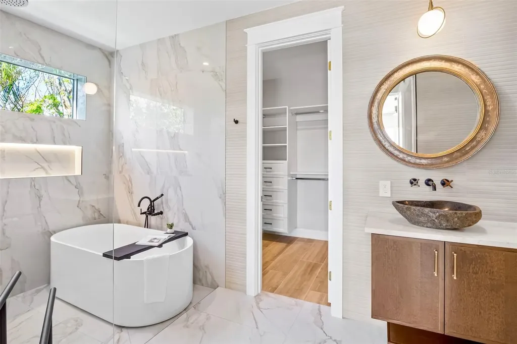 244 Willow Avenue Anna Maria FL 34216