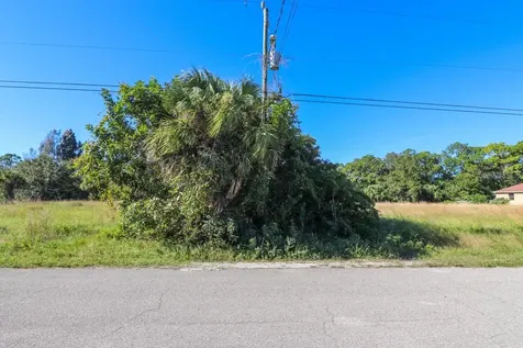 Lot 8 Ventura Street North Port FL 34287