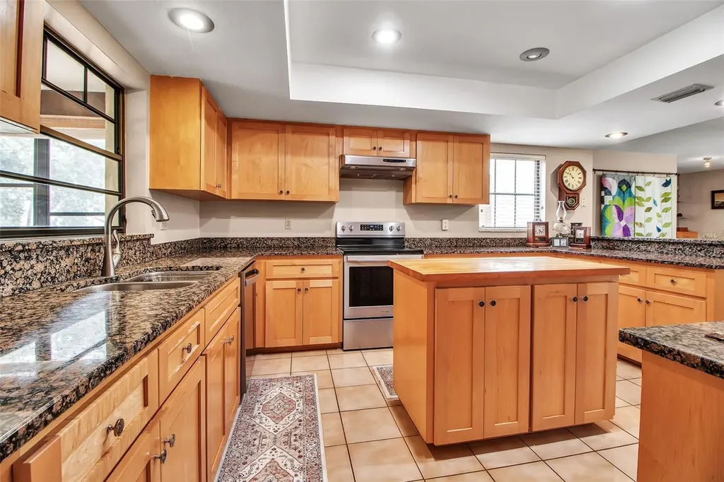 6700 Shetland Way Sarasota FL 34241