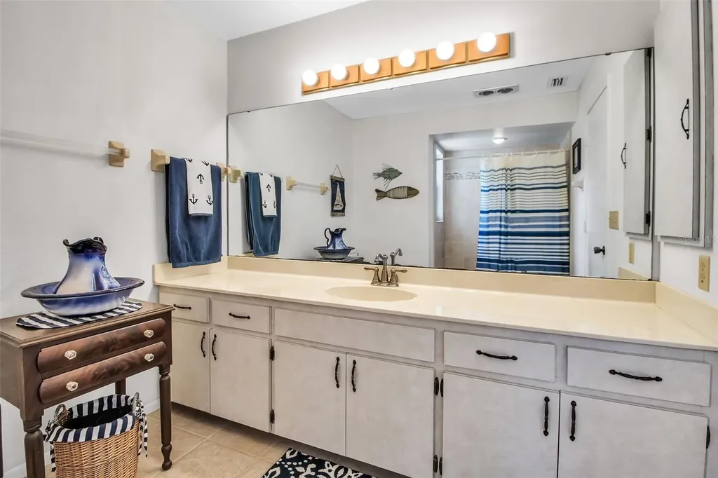 6700 Shetland Way Sarasota FL 34241