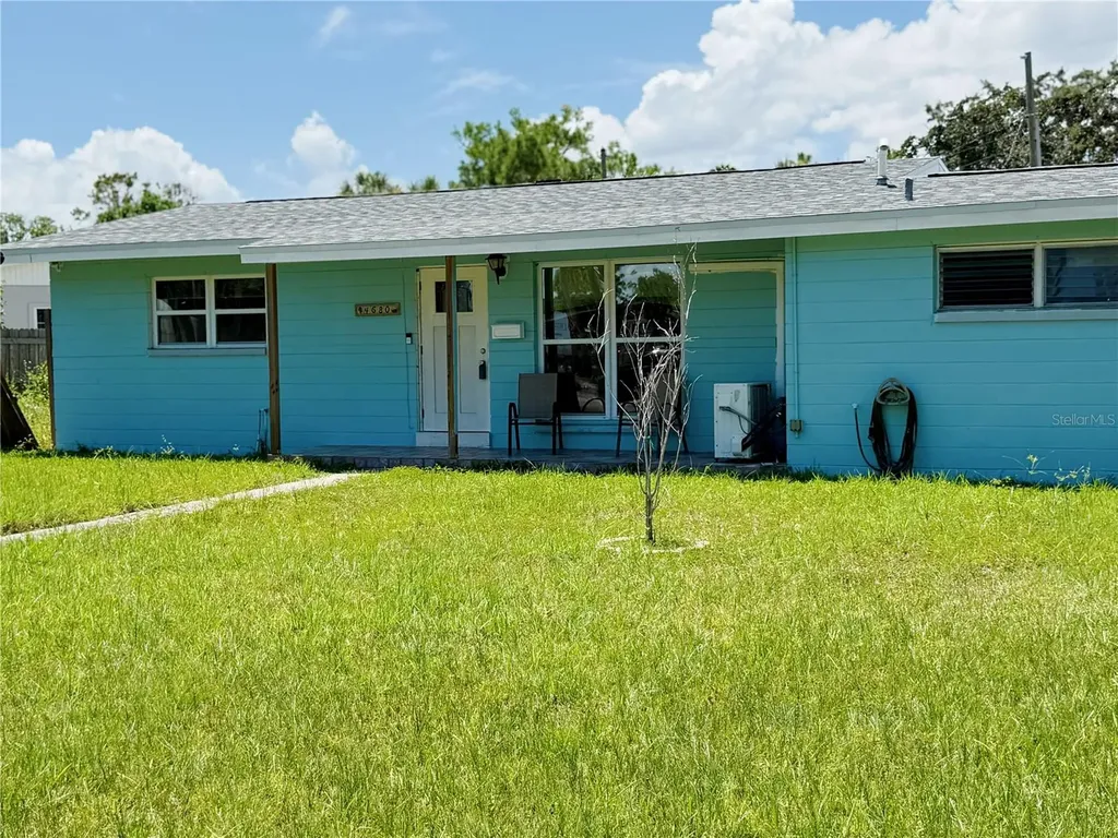 4680 Carson Street NE St Petersburg FL 33703