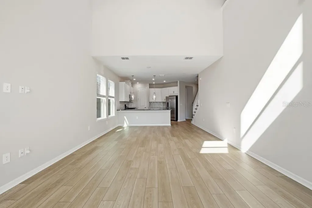 811 Steel Drive Apollo Beach FL 33572