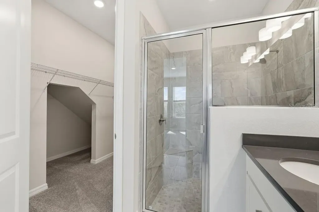 811 Steel Drive Apollo Beach FL 33572