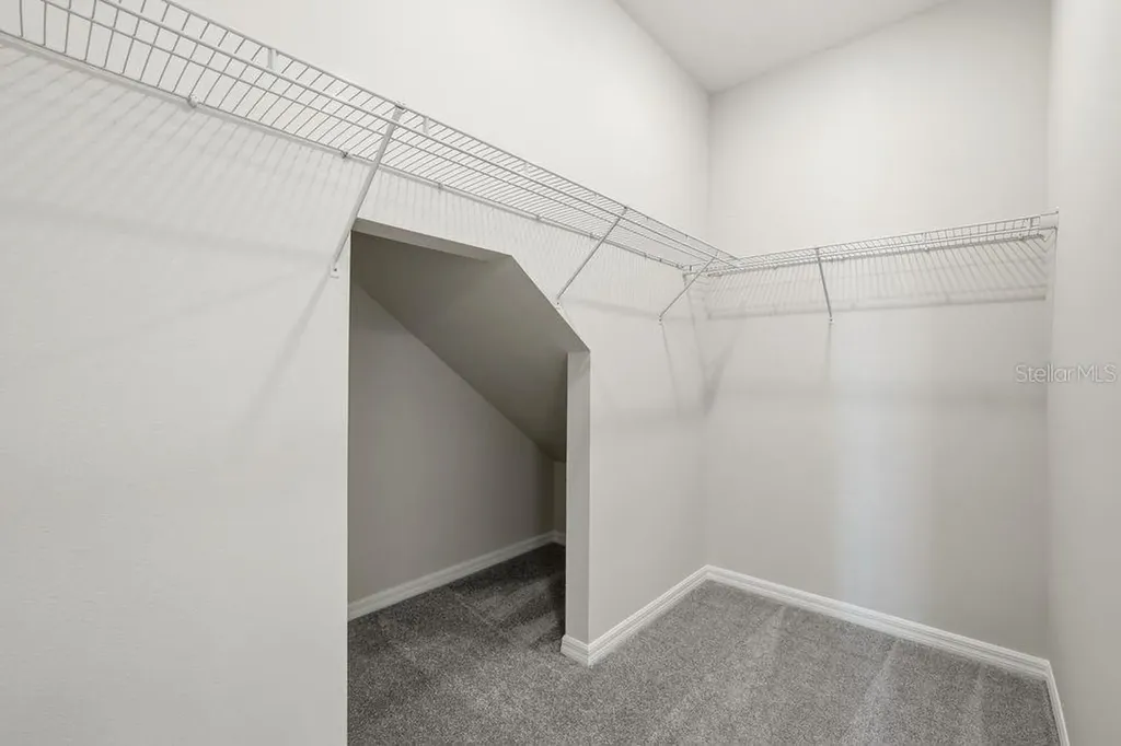 811 Steel Drive Apollo Beach FL 33572