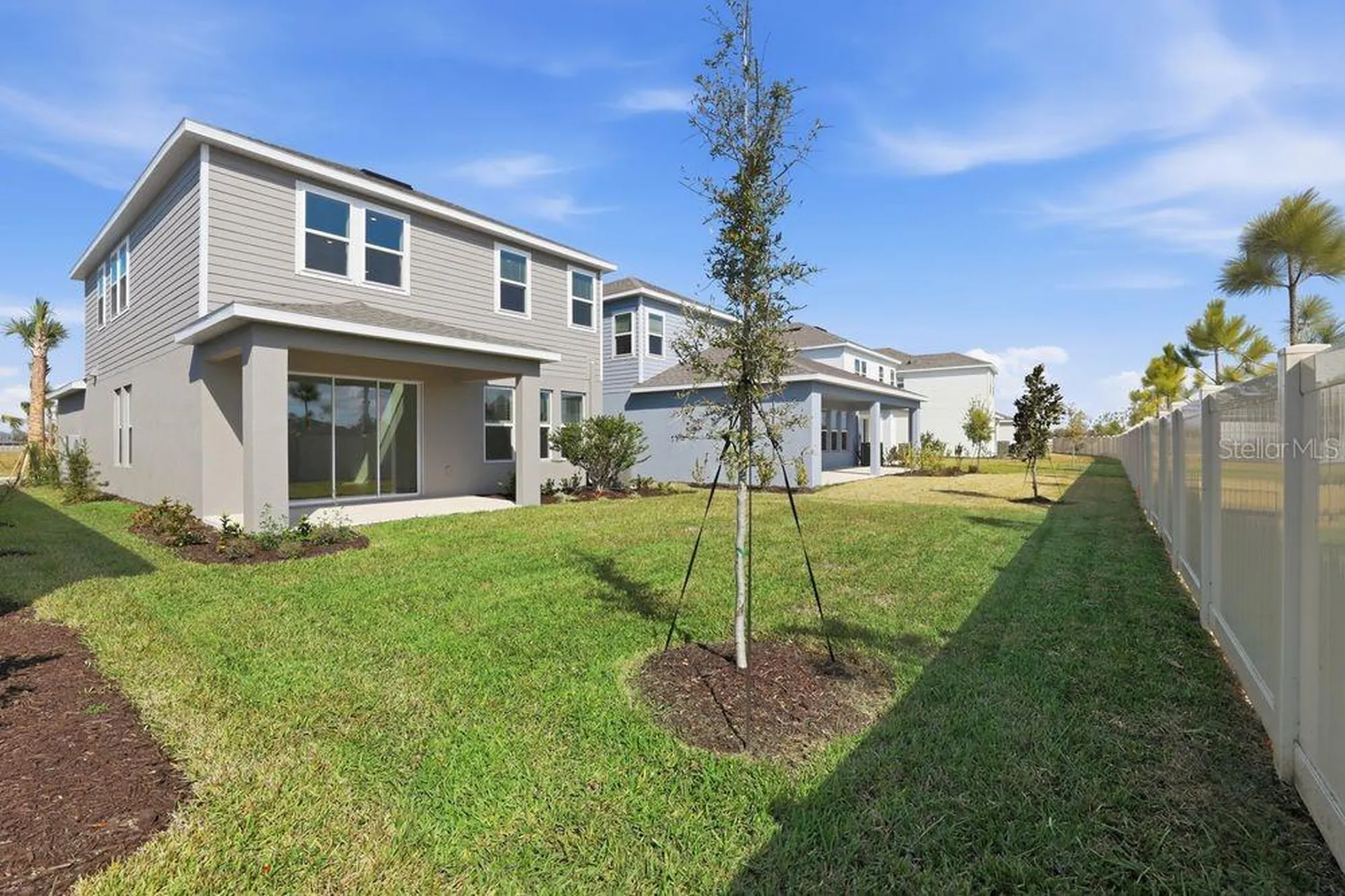 811 Steel Drive Apollo Beach FL 33572