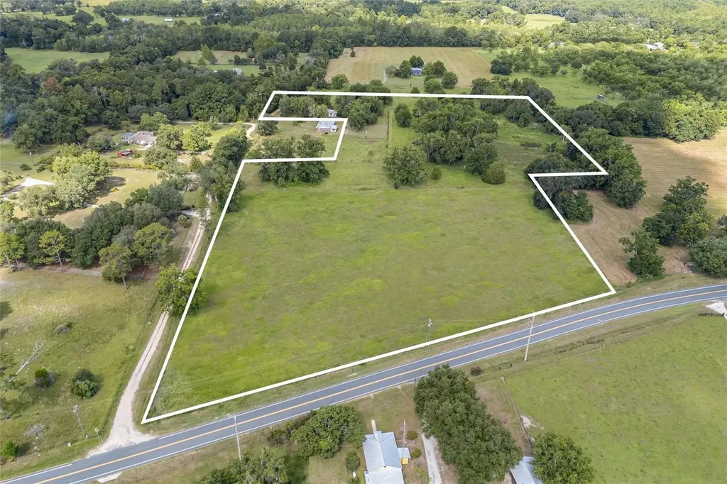 116 Perry Road Hawthorne FL 32640