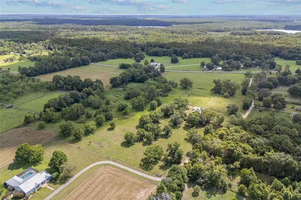 116 Perry Road Hawthorne FL 32640