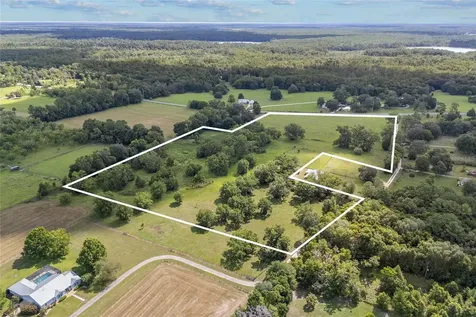 116 Perry Road Hawthorne FL 32640