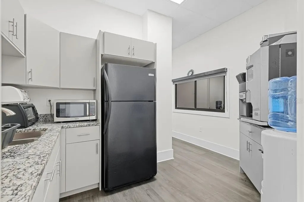 325 Mears Boulevard Oldsmar FL 34677