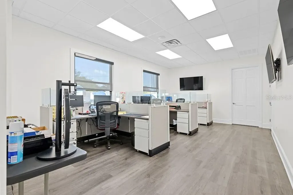 325 Mears Boulevard Oldsmar FL 34677