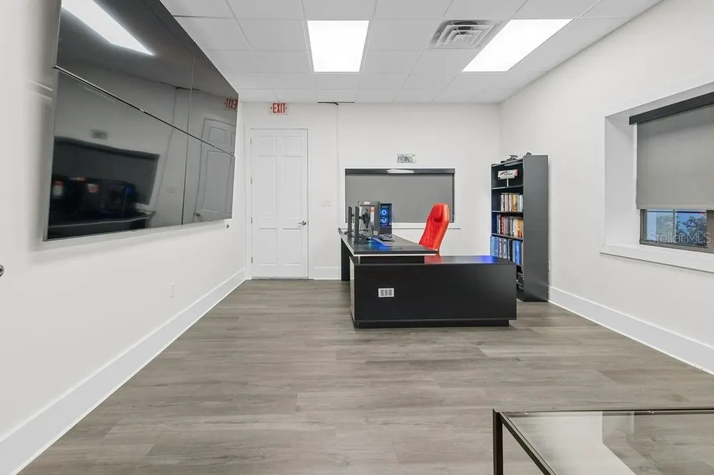325 Mears Boulevard Oldsmar FL 34677