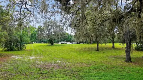 1862 S Us 301 Sumterville FL 33585