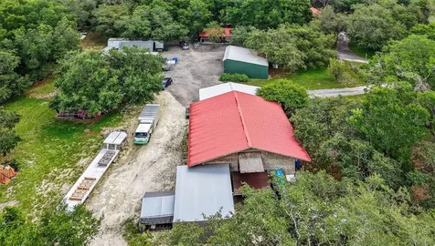1862 S Us 301 Sumterville FL 33585