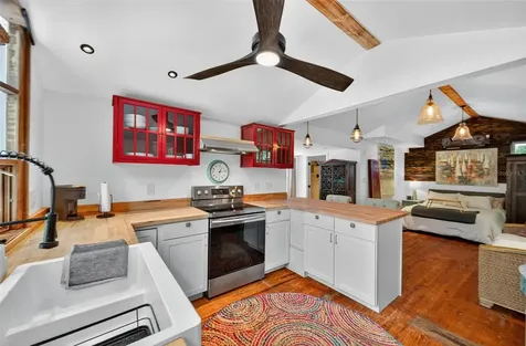 5416 Delette Avenue S St Petersburg FL 33707