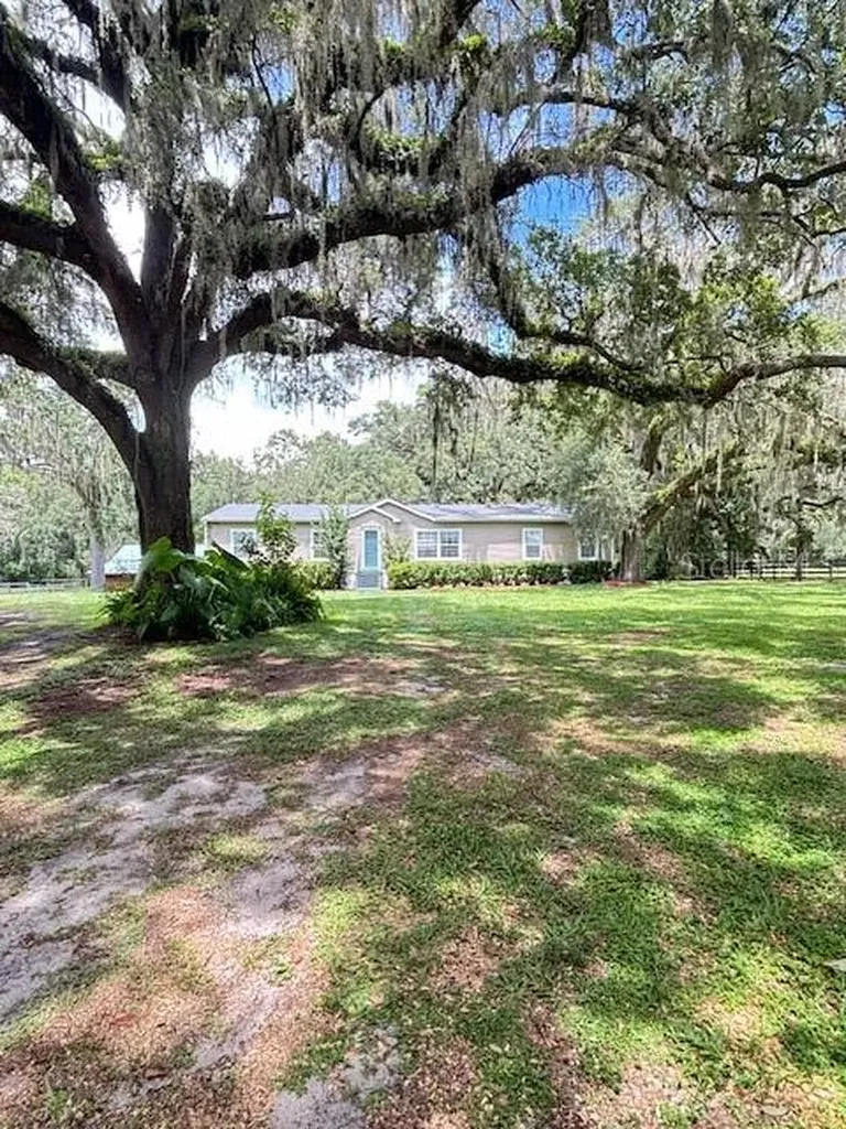 11105 N Us Highway 27 Ocala FL 34482