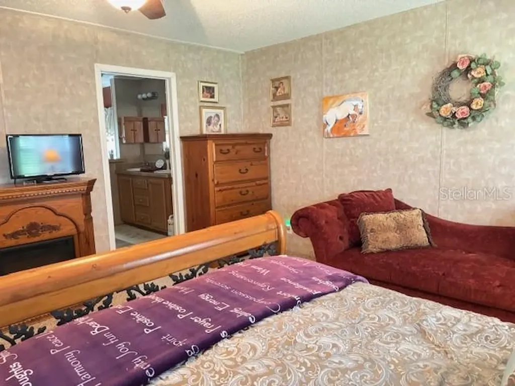 11105 N Us Highway 27 Ocala FL 34482