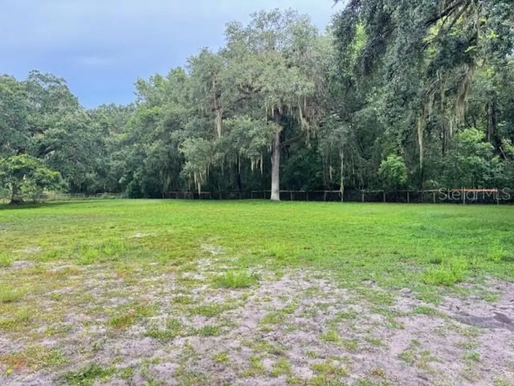 11105 N Us Highway 27 Ocala FL 34482