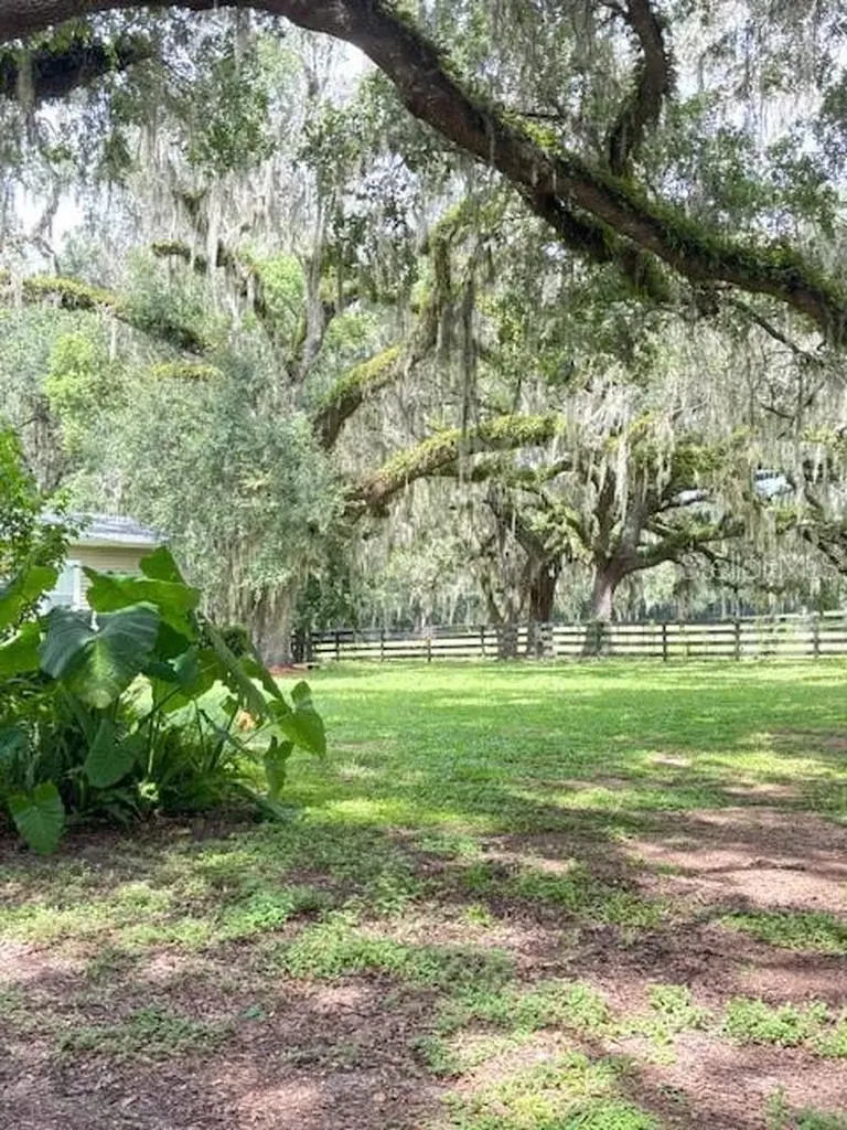 11105 N Us Highway 27 Ocala FL 34482