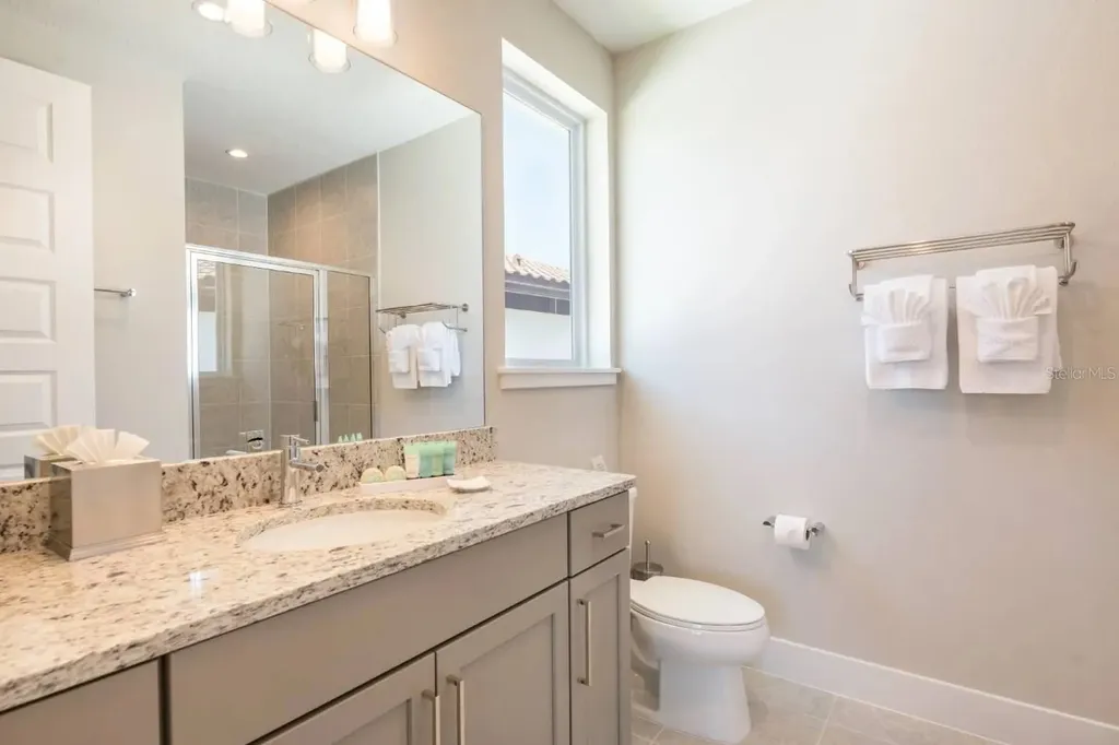 1063 Jack Nicklaus Court Kissimmee FL 34747