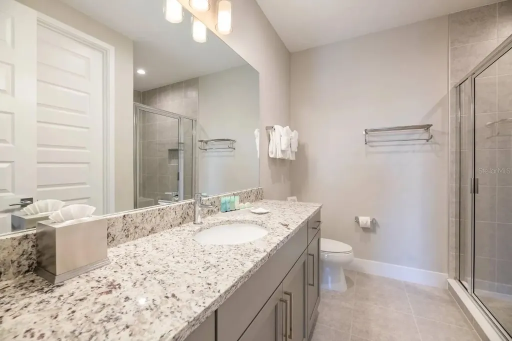 1063 Jack Nicklaus Court Kissimmee FL 34747